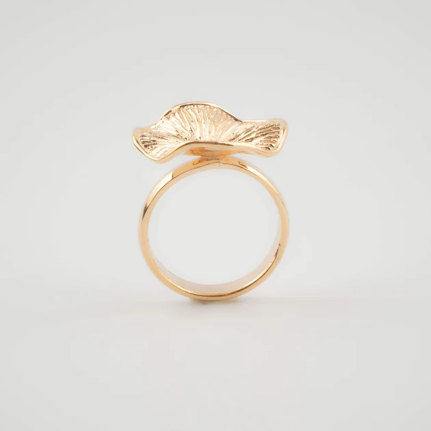 Gold plated hibiscus ring -...