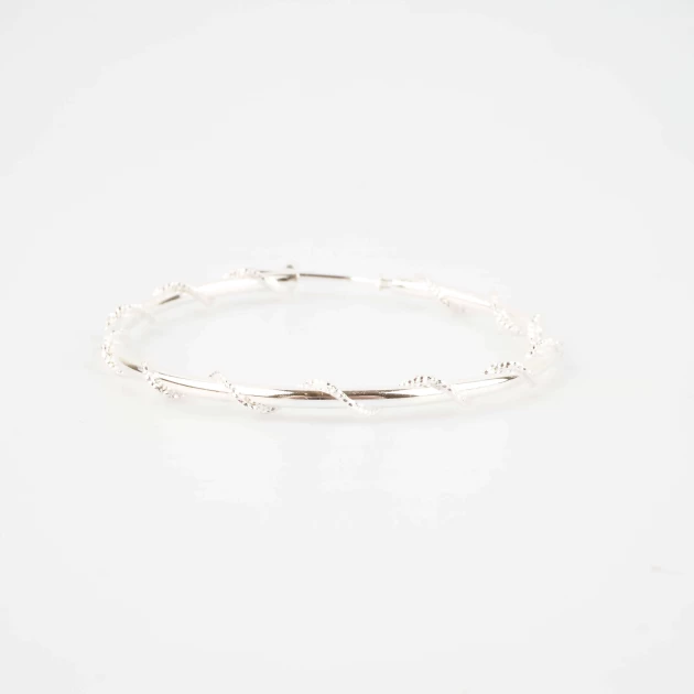 Boucles d'oreilles créoles Kae en argent - Pomme Cannelle