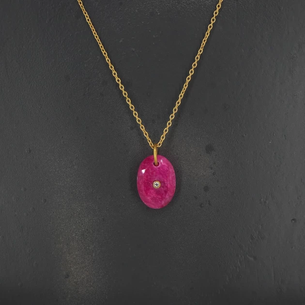 Oval ruby gold necklace -...