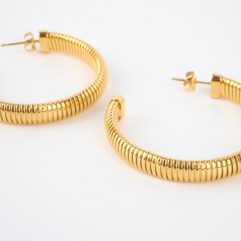 Boucles d'oreilles créoles dorées en acier - Zag Bijoux