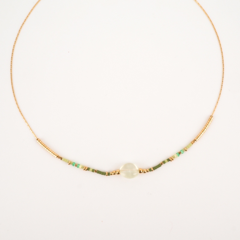 Gold necklace with fine green stones - Zag bijoux